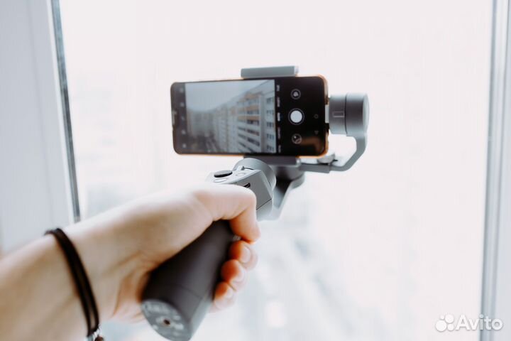 Электронный стабилизатор DJI osmo mobile 2