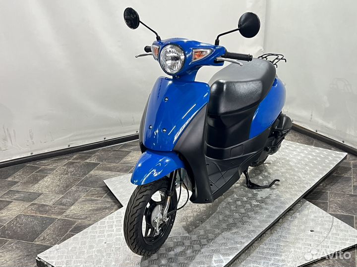 Скутер Suzuki Lets 6