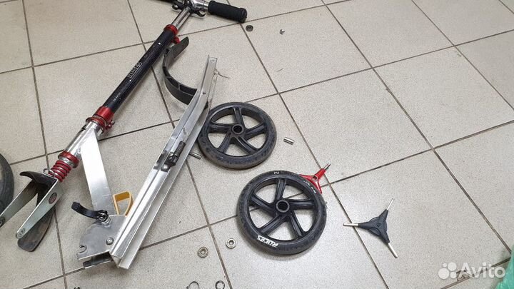 Ремонт детского самоката колеса 200 мм