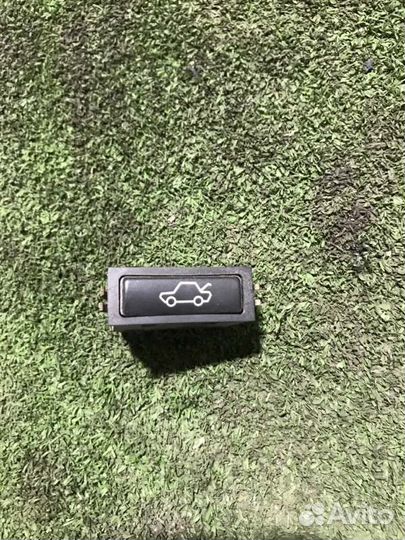 Кнопка багажиника Bmw 5-Series E39 M52B20 1 ванос
