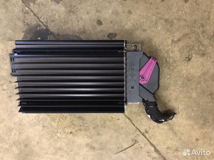 Audi A8 d3 4e усилитель Bose музыки