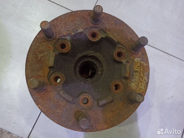 Ступица передняя Мерседес