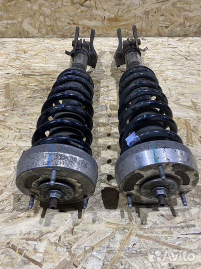 Амортизатор передний BMW X5 E70 в сборе 2006-2013г