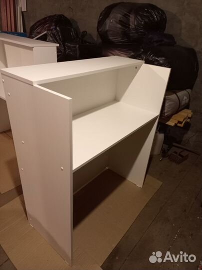 Ресепшн Стойка администратора В наличии Новый