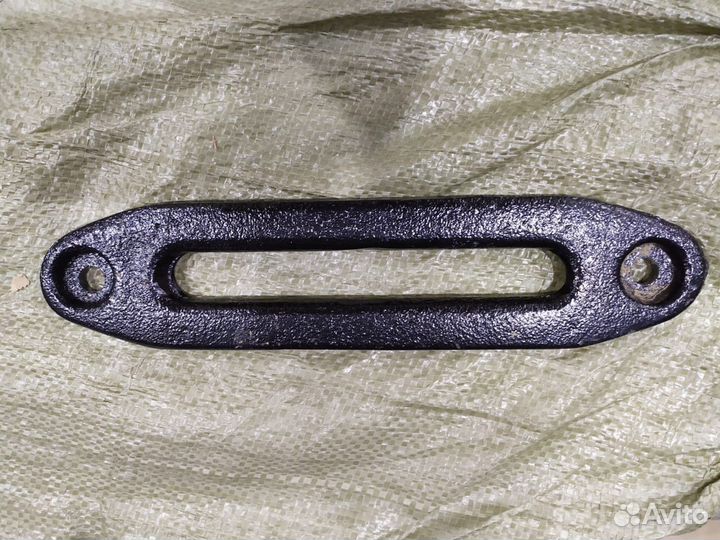 Клюз Чугунный для автомобильных лебедок 12000LBS