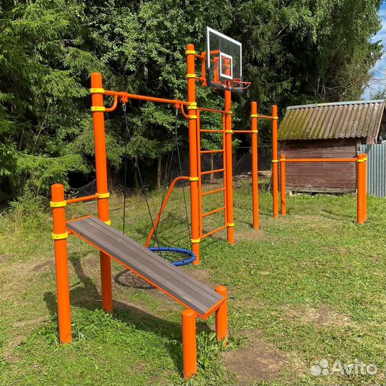 Детская спортивная площадка уличная