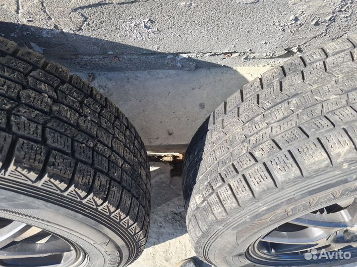 R17 Dunlop Grandtrek SJ7 225/65, PCD 5x114.3 DIA 19