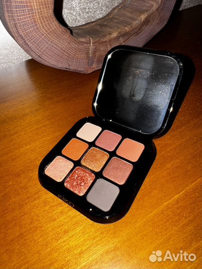 Kiko milano glamour multi finish eyeshadow palette