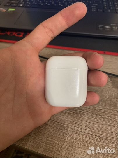 Airpods 2 кейс оригинал