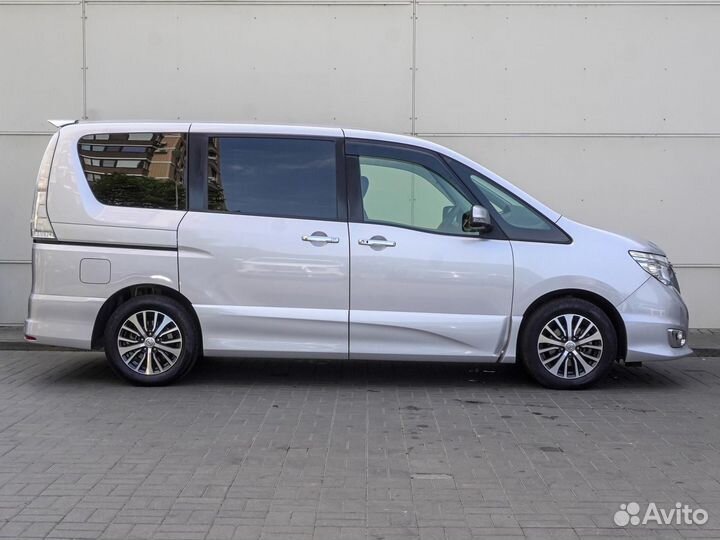 Nissan Serena 2.0 CVT, 2016, 101 870 км