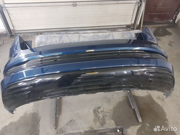 Audi е трон 55 quattro задний бампер