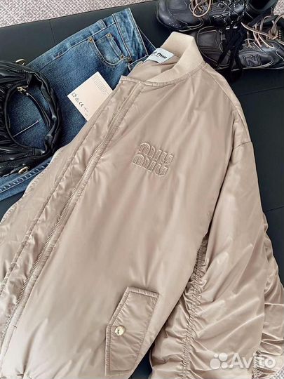 Женская куртка-бомбер Miu Miu