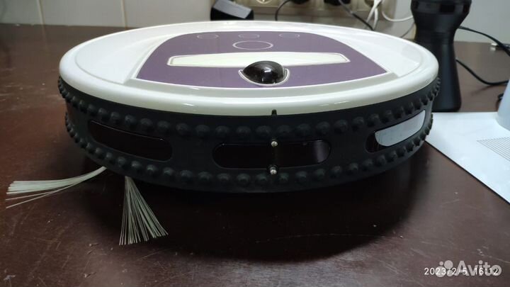 Робот пылесос