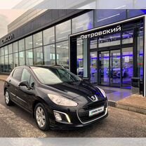 Peugeot 308 1.6 AT, 2013, 112 600 км, с пробегом, цена 880 000 руб.