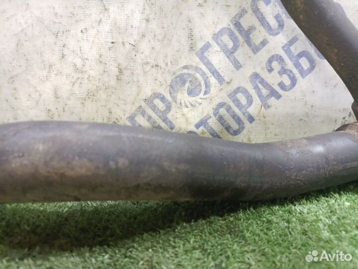 Патрубок системы охлаждения Renault Laguna