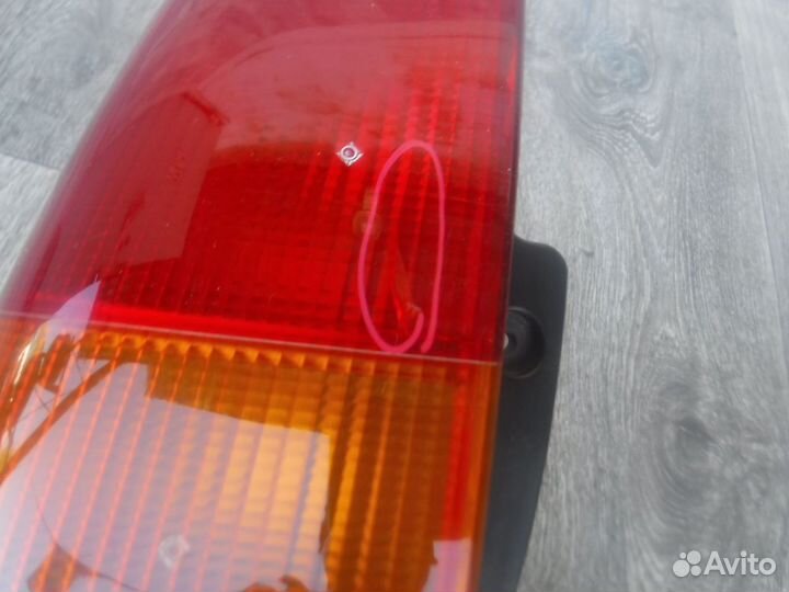 Фонарь левый №73 mitsubishi Space star 2001