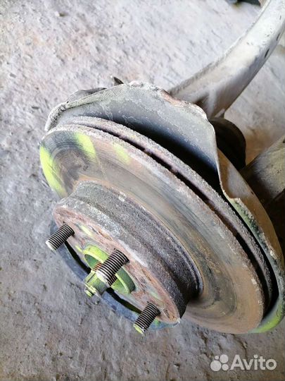 Тормозные диски на тоёту короллу е90