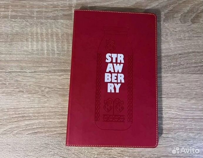 Ежедневники, блокноты новые