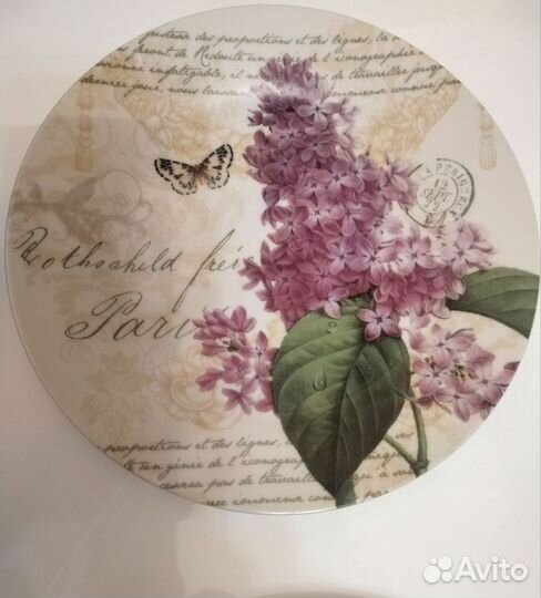 Фарфоровые тарелки