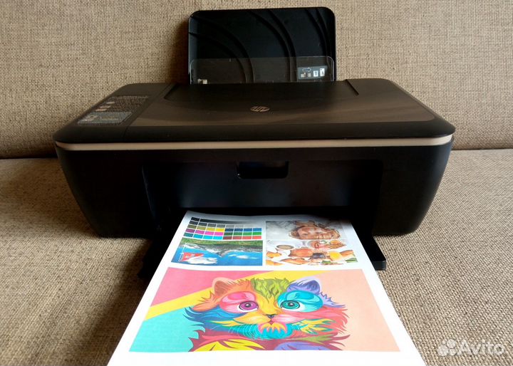 Принтер HP Deskjet 2520hc + картриджи