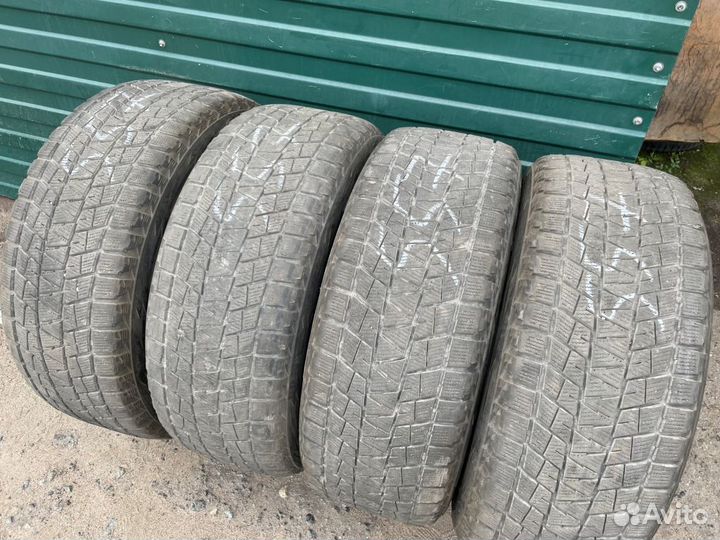 Bridgestone Blizzak DM-V1 275/60 R18 113Q