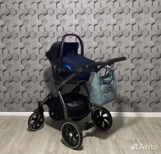 Коляска 3 в 1 Tutis Uno+ (Изумруд)