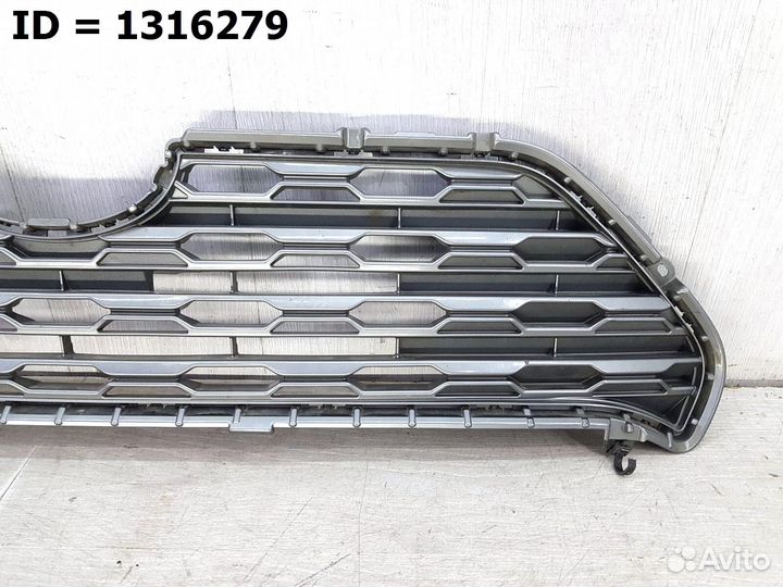 Решетка радиатора Toyota Rav4 XA50 2018