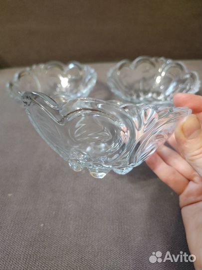 Салатница стеклянная (или хрустальная)