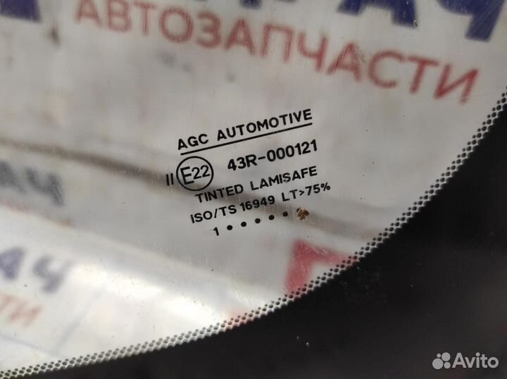 Стекло лобовое Infiniti FX-35 (S50) 72712CG000. Ан