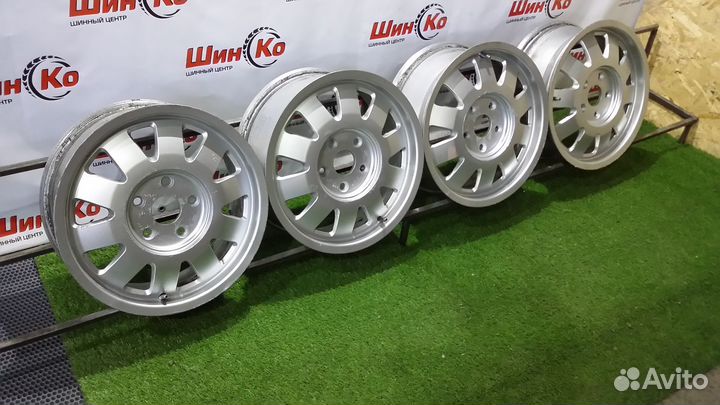 1025) К-кт дисков ориг ковка R15 audi 5х112