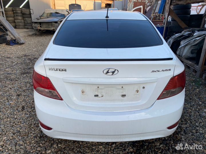 В разборе Hyundai Solaris 2014 G4FA 1.4L МКПП