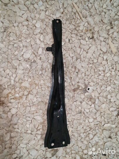 Лыжа подрамника Mitsubishi Lancer 10 Лансер