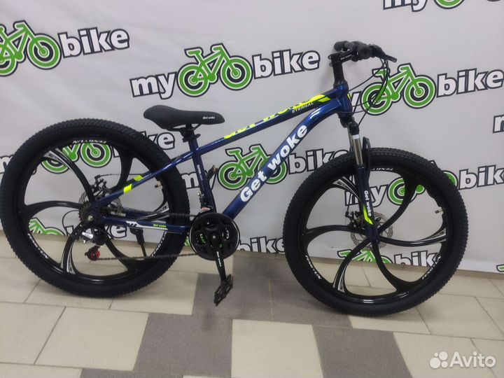 Велосипед на литье новый 26