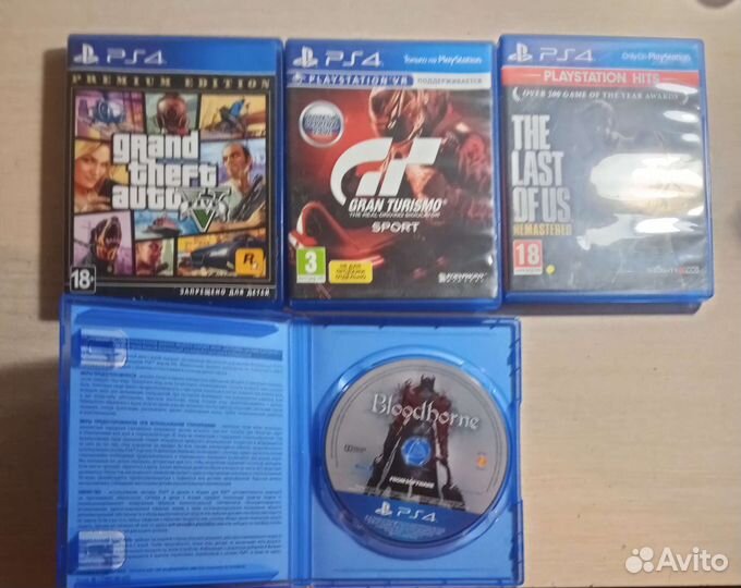 Sony playstation 4 slim