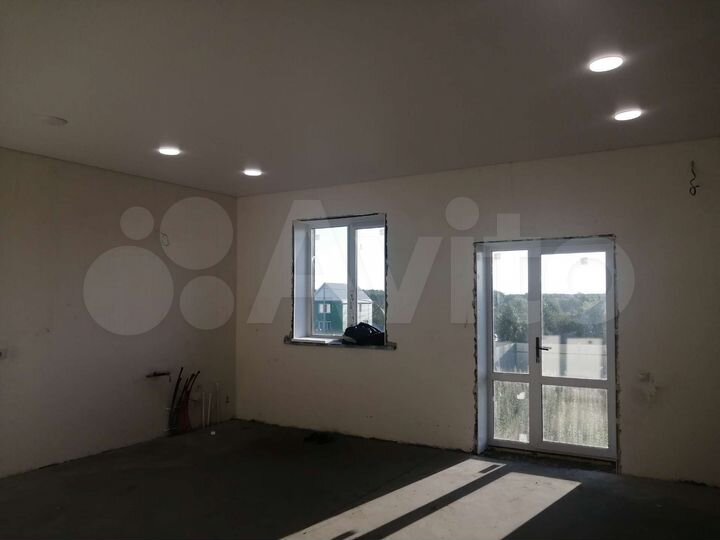 Коттедж 108 м² на участке 7 сот.