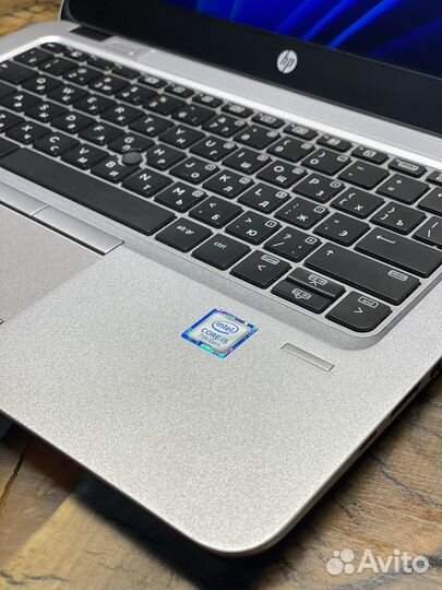 Ноутбук HP 820 G4 i5-7200U/8Gb/256 M.2 SSD