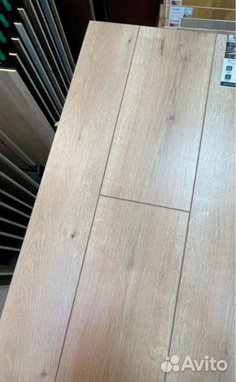 Ламинат Veiser Royal Дуб Конрад