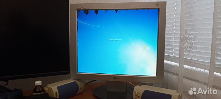 Монитор Lg flatron l1730ss