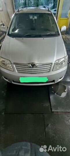 Toyota Corolla Fielder 1.8 AT, 2004, 65 000 км