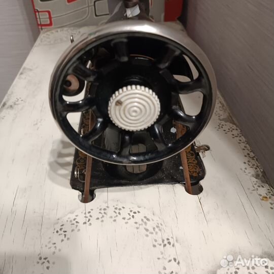 Швейная машина ножная пмз имени Калинина