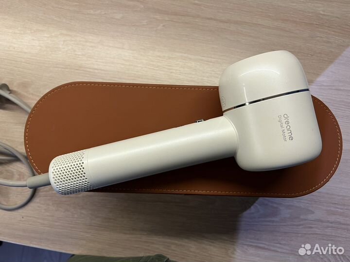 Фен для волос xiomi dreame с кейсом белый