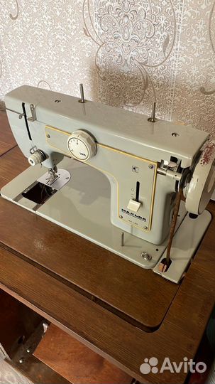 Швейная машина Мальва