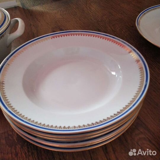 Набор столовой посуды