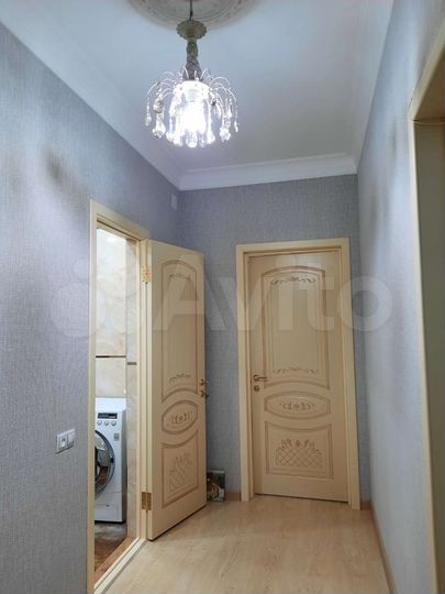 2-к. квартира, 60 м², 2/7 эт.