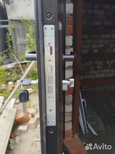 Дверь входная металлическая 1 замок