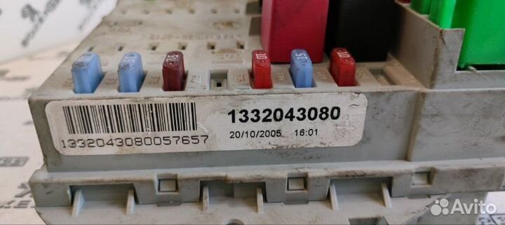 Блок предохранителей под капот Fiat Ducato 244