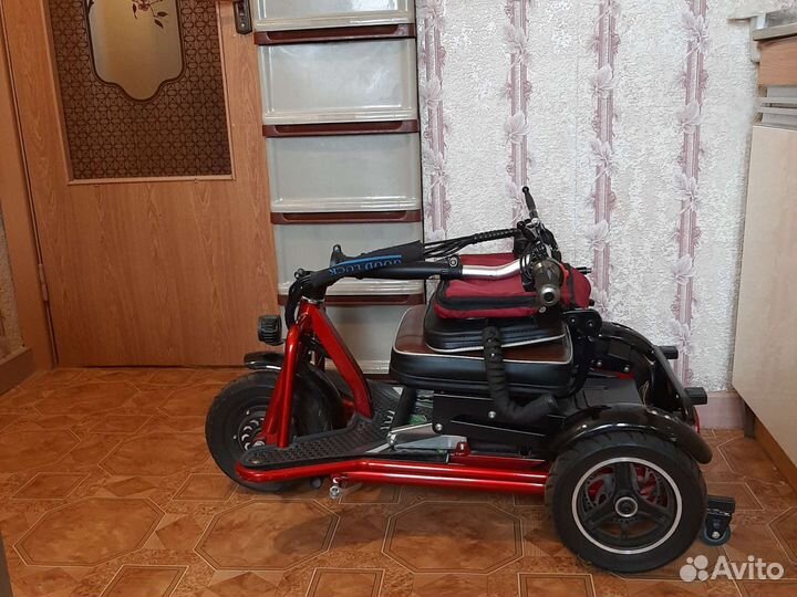 Электрический трицикл