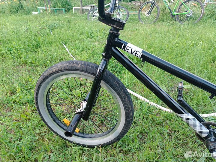 Трюковой велосипед BMX TT level