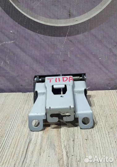 Ручка открывания капота Nissan juke F15