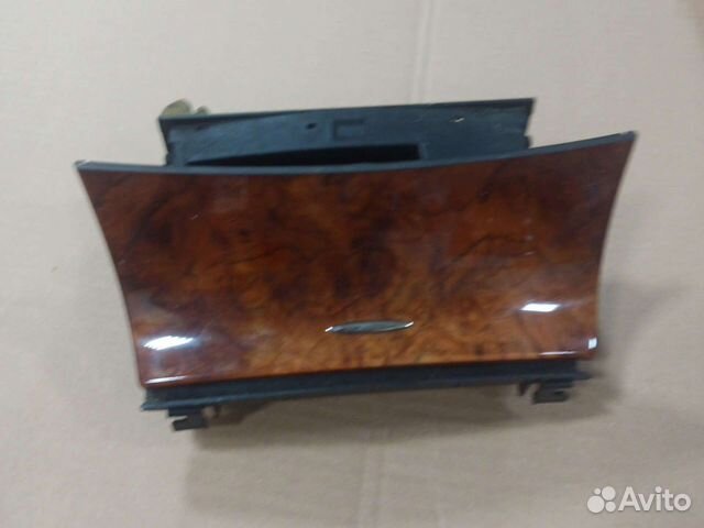 Пепельница Mercedes W211 2007 г